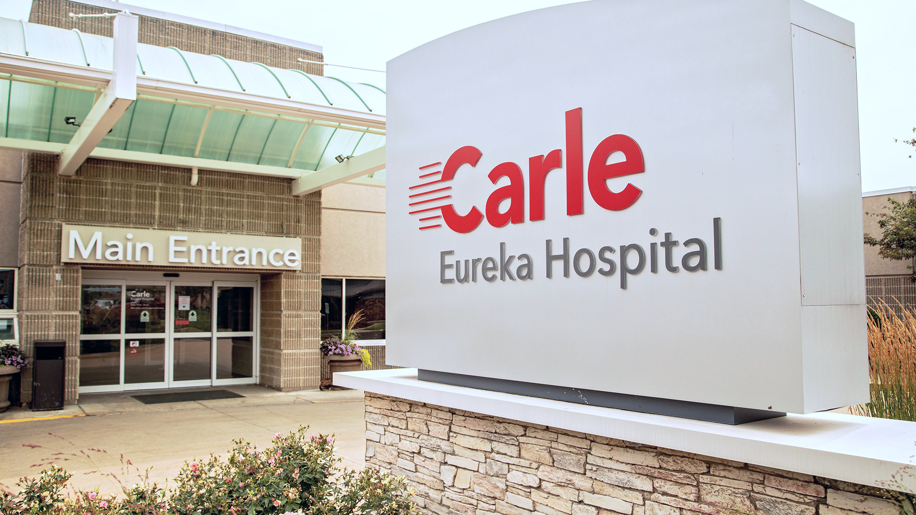 Carle Eureka Hospital Building Entrance and Sign